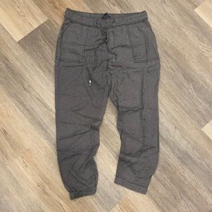 Gap Patterned Pant